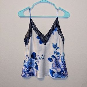 Gorgeous pajama top.